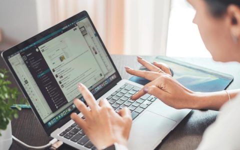 苏州金蝶软件升级是不是免费的？